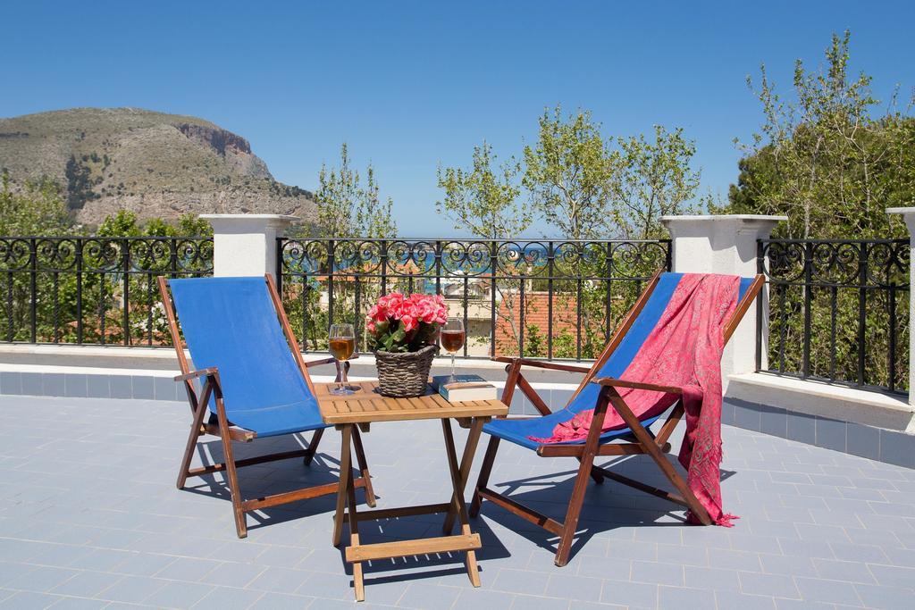 Appartamento La Torretta Mondello Ruang foto
